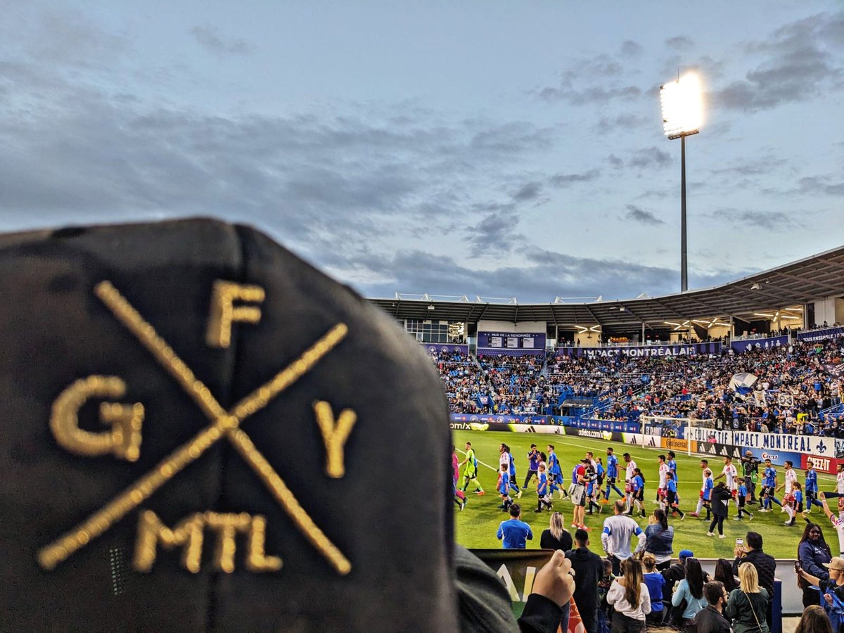 GoFootYourself.com tweet media