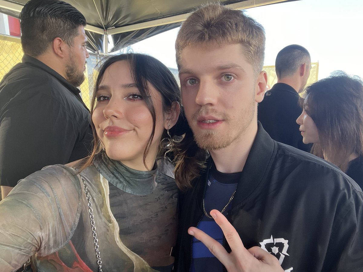 NO QUERÍA SUBIRLAS ANTES PARA NO MUFAR 😭 CAMPEONES MUNDIALES WUJUUU  - <a href="/Demon1___/">Demon1</a>