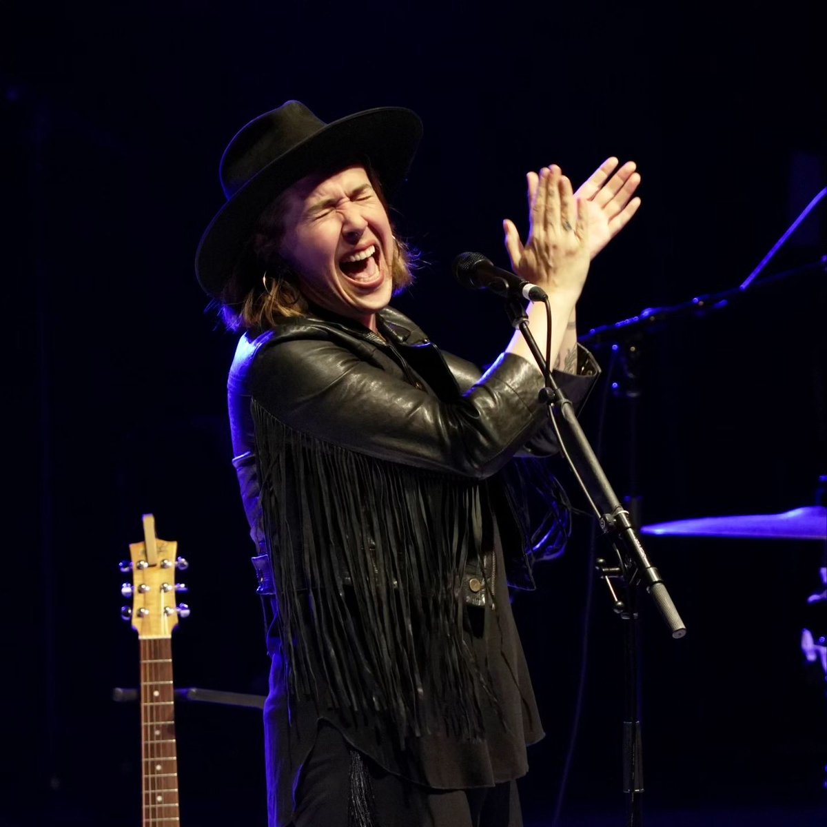#summerfolk48 #rewind
<a href="/serenaryder/">Serena Ryder</a> closing out Saturday night's summerfolk mainstage show. #canadianrootsmusic #canadianfolkmusic #livemusic #summerfestivals #summerfolk 

( #📷 @rootsmusiccanada )