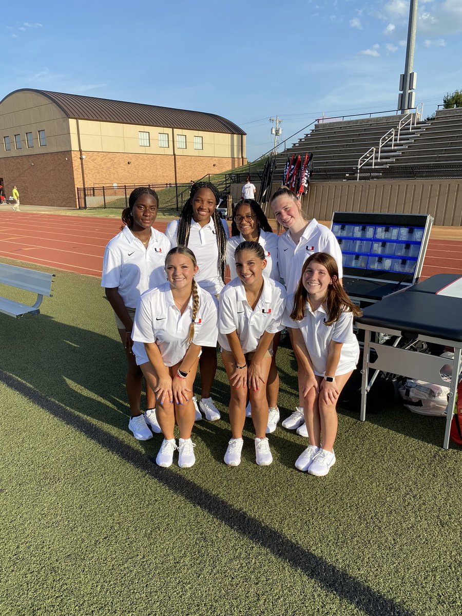 Our student athletic training aides had their first varsity football game on Thursday. These ladies did amazing, and we can’t wait for this season to continue!!