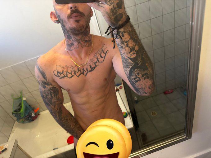 someone go watch me dominate and fill this cheeky bratty teen milf with a thick cock and teach her whys