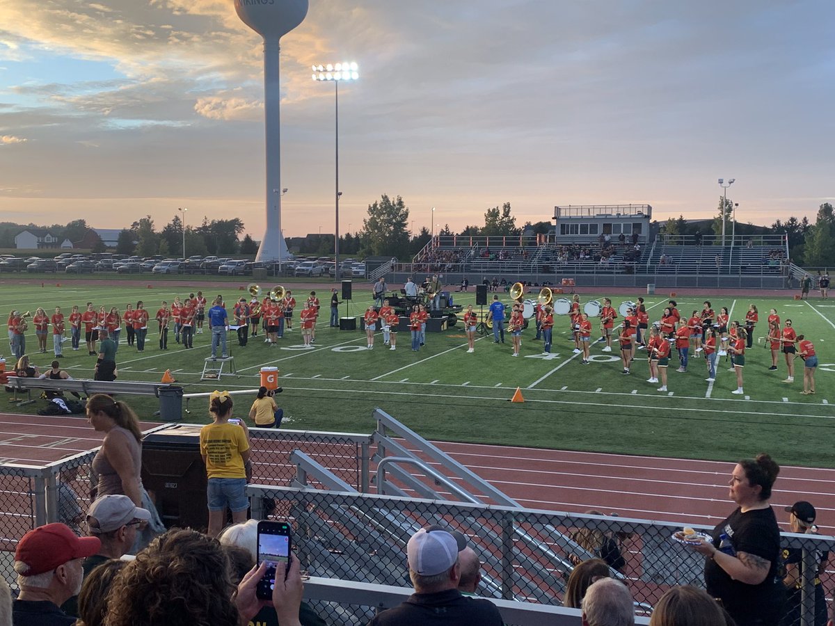 EVGVikingBand's tweet photo. Thank you all for such a memorable halftime show. Hope you enjoyed it! https://t.co/HaZ8ngEXqA