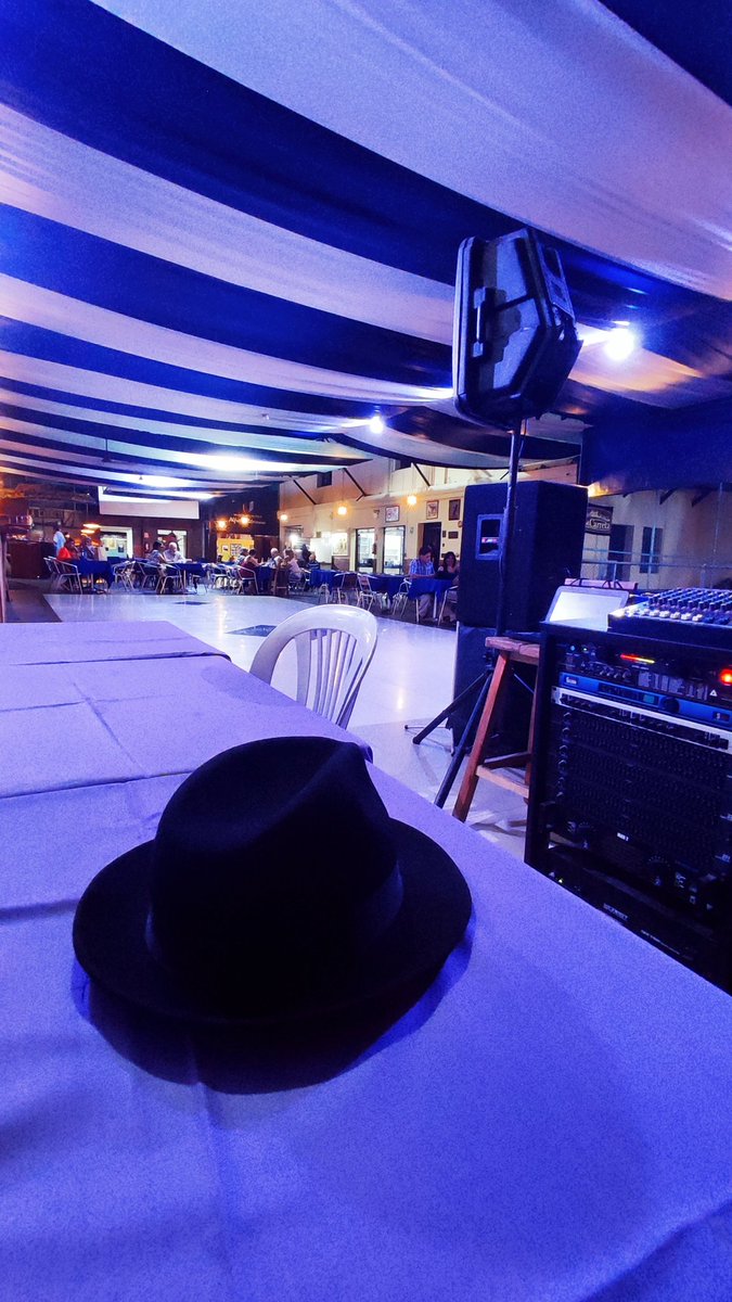 Hoy sábado será una noche de <a href="/tangocaracas/">Tango Caracas</a> en el <a href="/CentroUruguayo/">CentroUruguayoVzlano</a> 

¡Aquí nos vemos! Los Chorros - Caracas