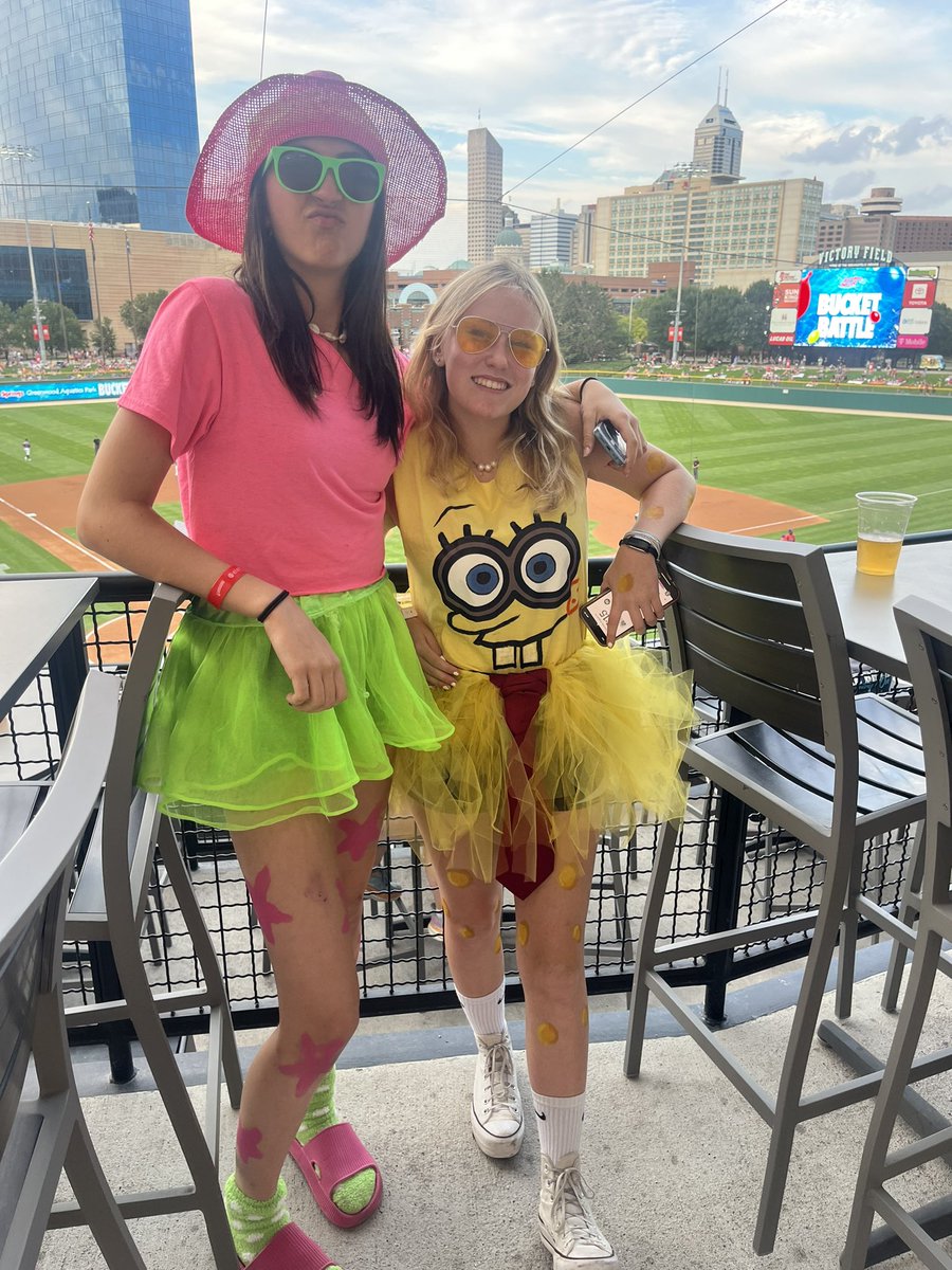 Eric_Uren's tweet photo. @TheVicIndy #AtTheVic for SpongeBob night! https://t.co/T70qKhvU08