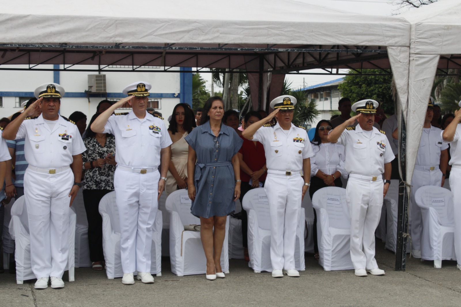 httpspbstwimgcommediaF4fvBycXQAAHPz6formatjpgnamelarge