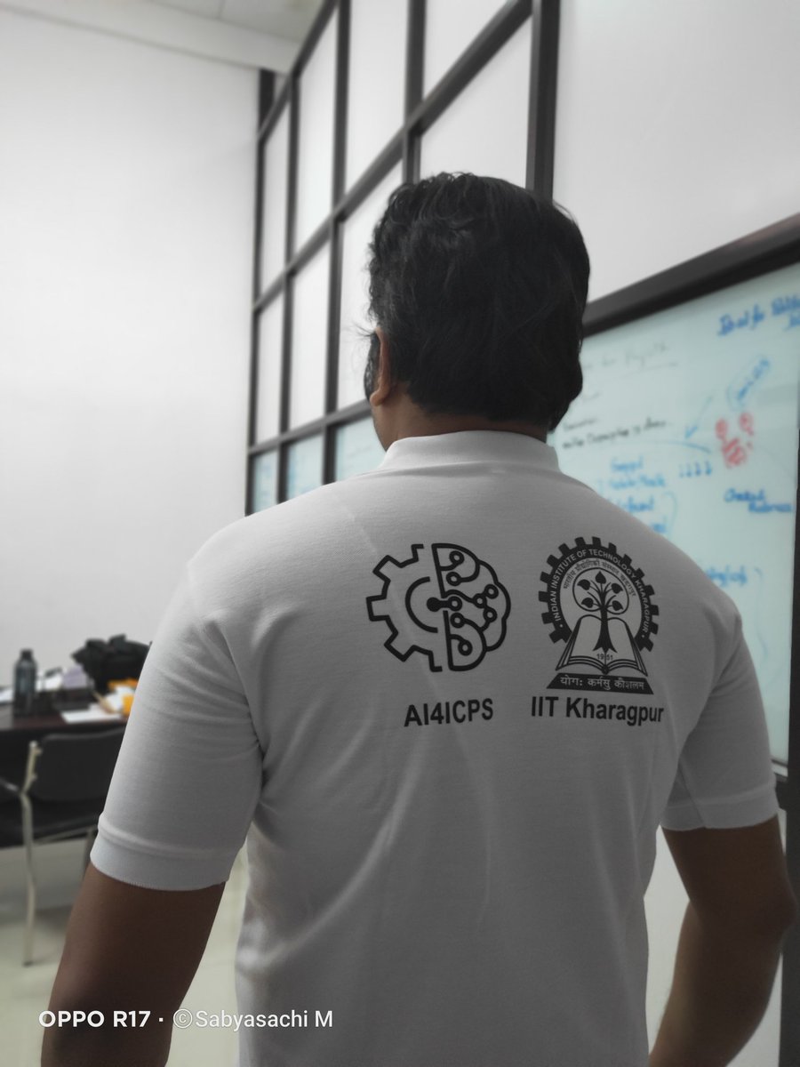 sabyasachi_uni's tweet image. With the new t-shirt from @ai4icps . 

#SabyasachiMukhopadhyay #SkillsDevelopmentManager #AI4ICPS #IITKharagpur #InstituteOfEminence #KGPIAN