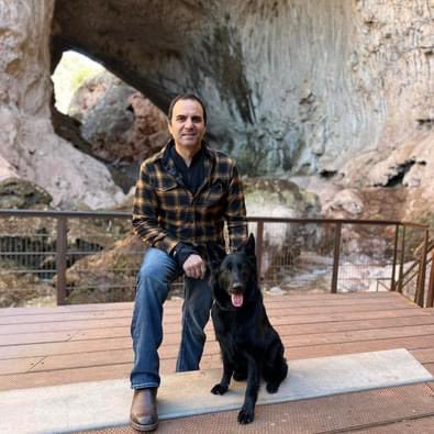 Penzone4sheriff's tweet photo. Happy National Dog Day from me and Bella 🐾 #nationaldogday https://t.co/3tHM5g5162