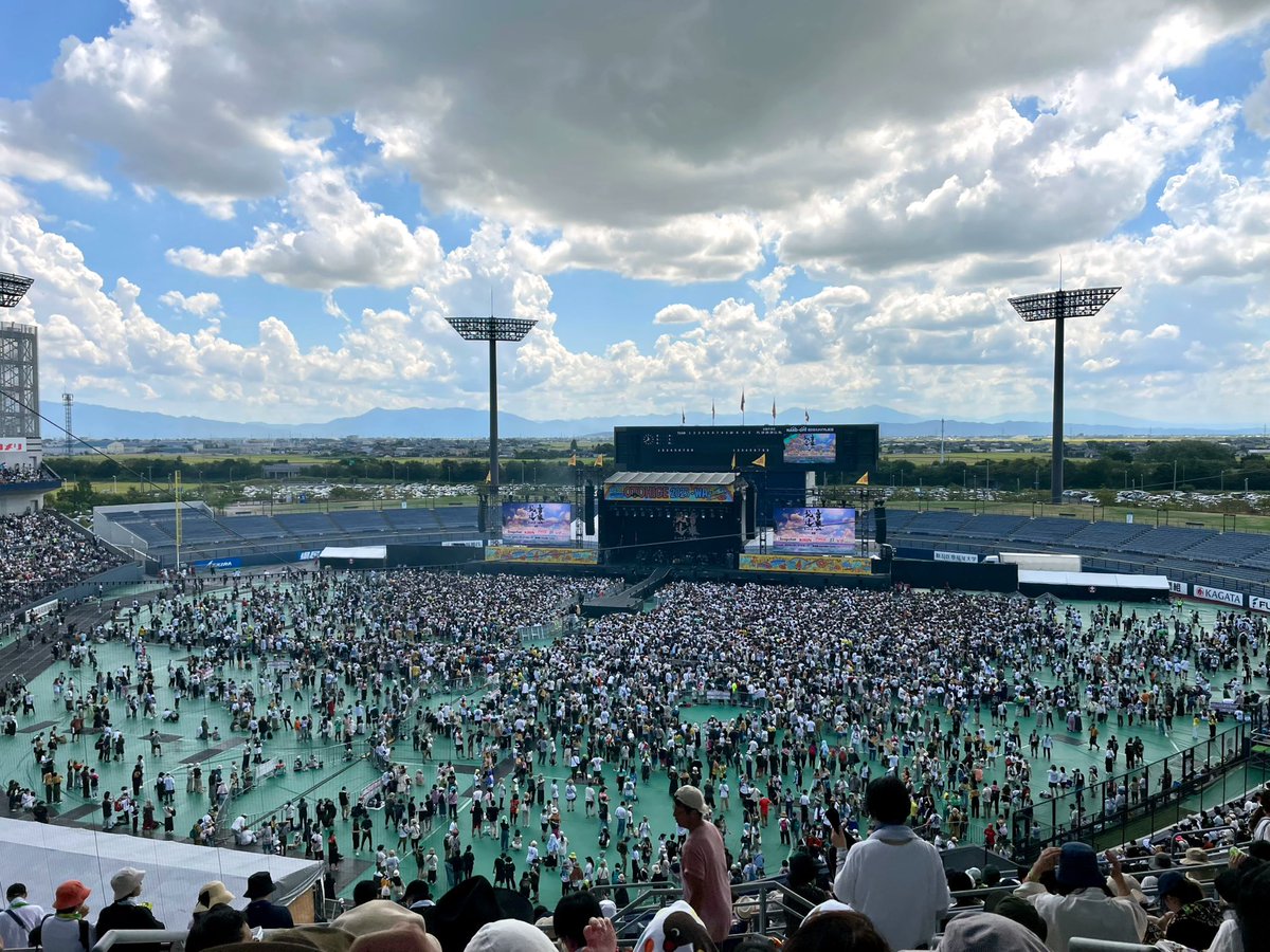 mochi_hoppe's tweet image. 楜ããã£ããŒïŒä»å¹Žã¯æãããŠæããæ©ãŸã§éãå Žããªãã£ãããð«
ãã«ãªãšã¢ã¯ãšãªã¢ã¹ãšéºŠè¶ãã²ããã飲ã¿ãè
¹ãã·ãã·ã«ãªã£ã1æ¥ð¥€
#鳿¥œãšé«é2023 #chibiunity #ç·é»è²ç€ŸäŒ #ãã«ãããããŽã€ #sumika #BEFIRST #æ±äº¬ã¹ã«ãã©ãã€ã¹ãªãŒã±ã¹ãã© #MWAM #GENERATIONS #SUPERBEAVER #Vaundy