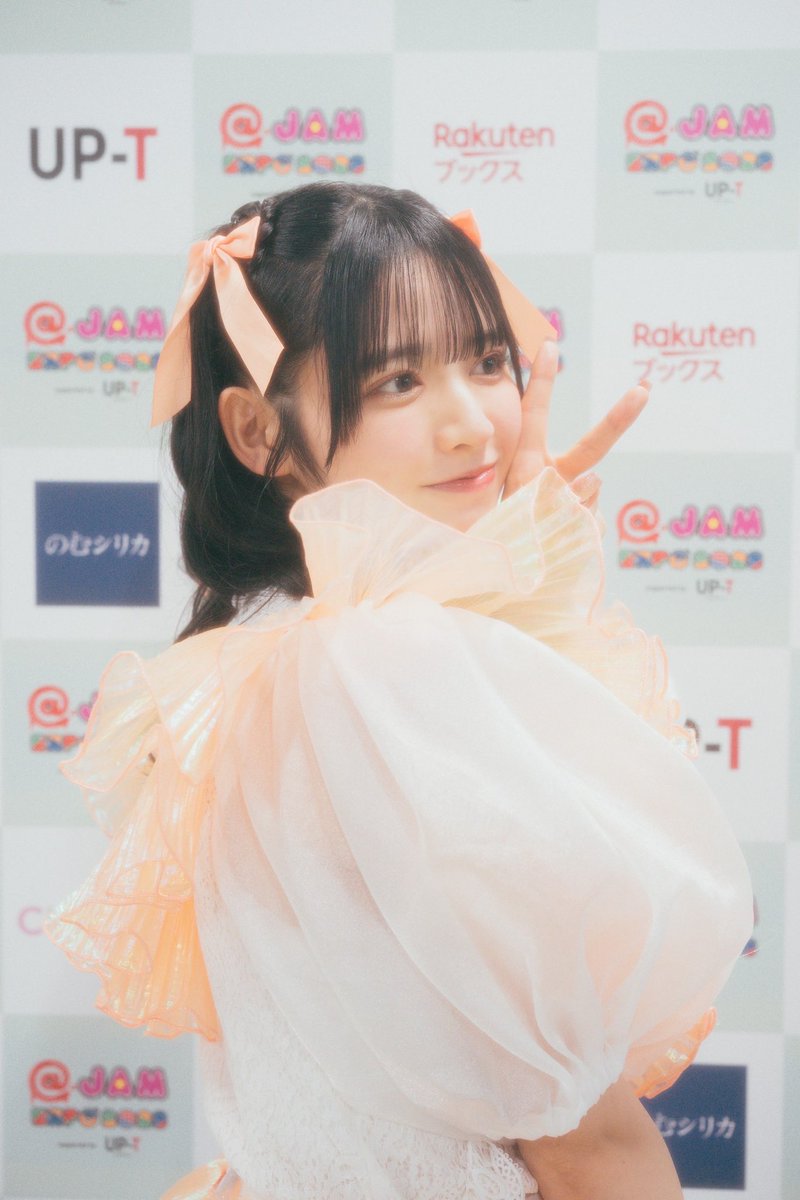 FRUITS ZIPPER 鎮西寿々歌 OSHIAPIユニフォー厶 🌸📹#ユニ春 ライブ #ふるっぱーフォト📹🌏 モンスター衣装でNEW