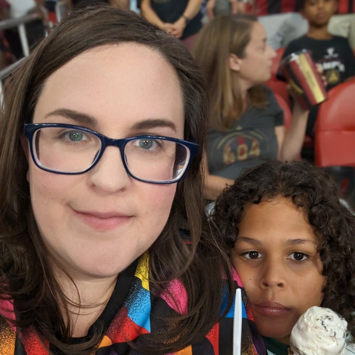 h_setz's tweet photo. Let's go, Five Stripes! ❤️🖤💛 #WeAreTheA #ATLUTD #FiveStripeNation #RedBlackAndBold #ATL #WeReady https://t.co/3GFAbDjzEz