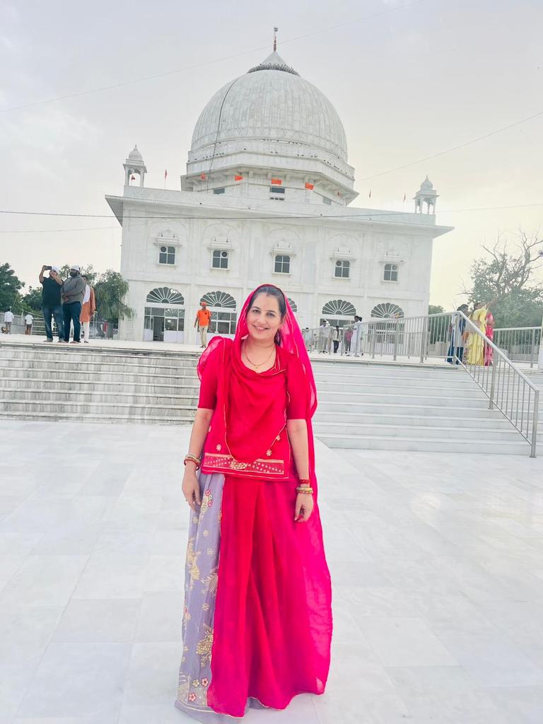 sumanOsian's tweet photo. भारतीय किसान संघ का प्रांत कार्यकर्ता सम्मेलन,(गुरु जम्भेश्वर भगवान के पवित्र स्थान मुकाम में) https://t.co/yJaXo3Gojw