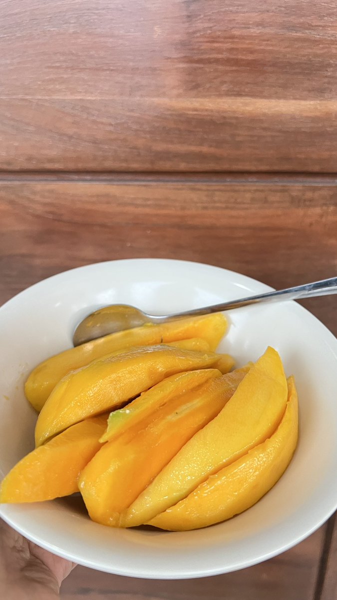 colatash's tweet photo. makanan dan minuman yang aku berhenti (dan otw berhenti) konsumsi dan efeknya: https://t.co/mbDccCEevF
