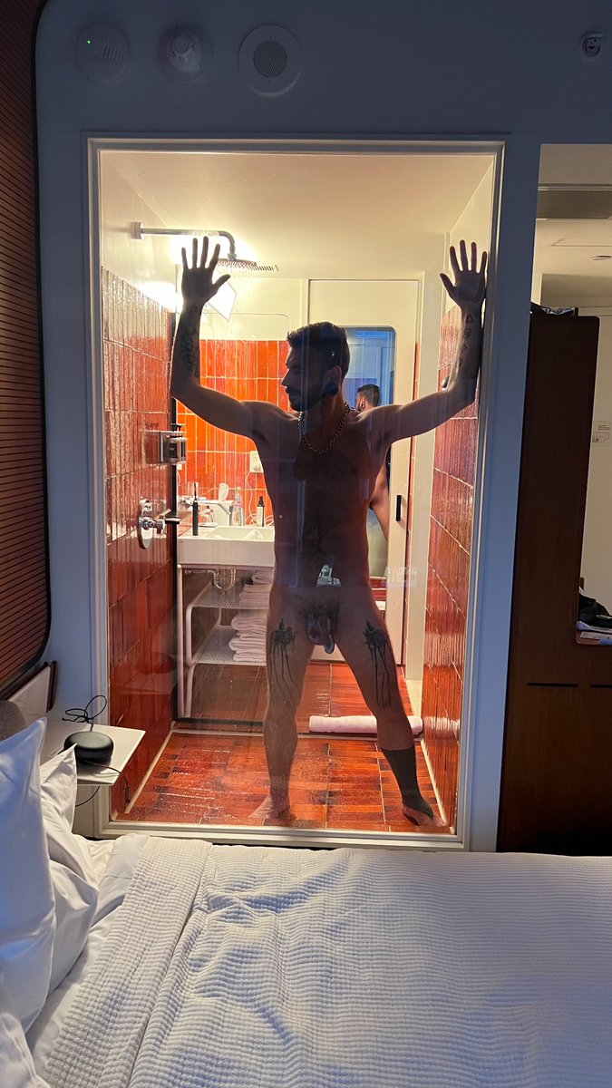 Alex greene tweet media