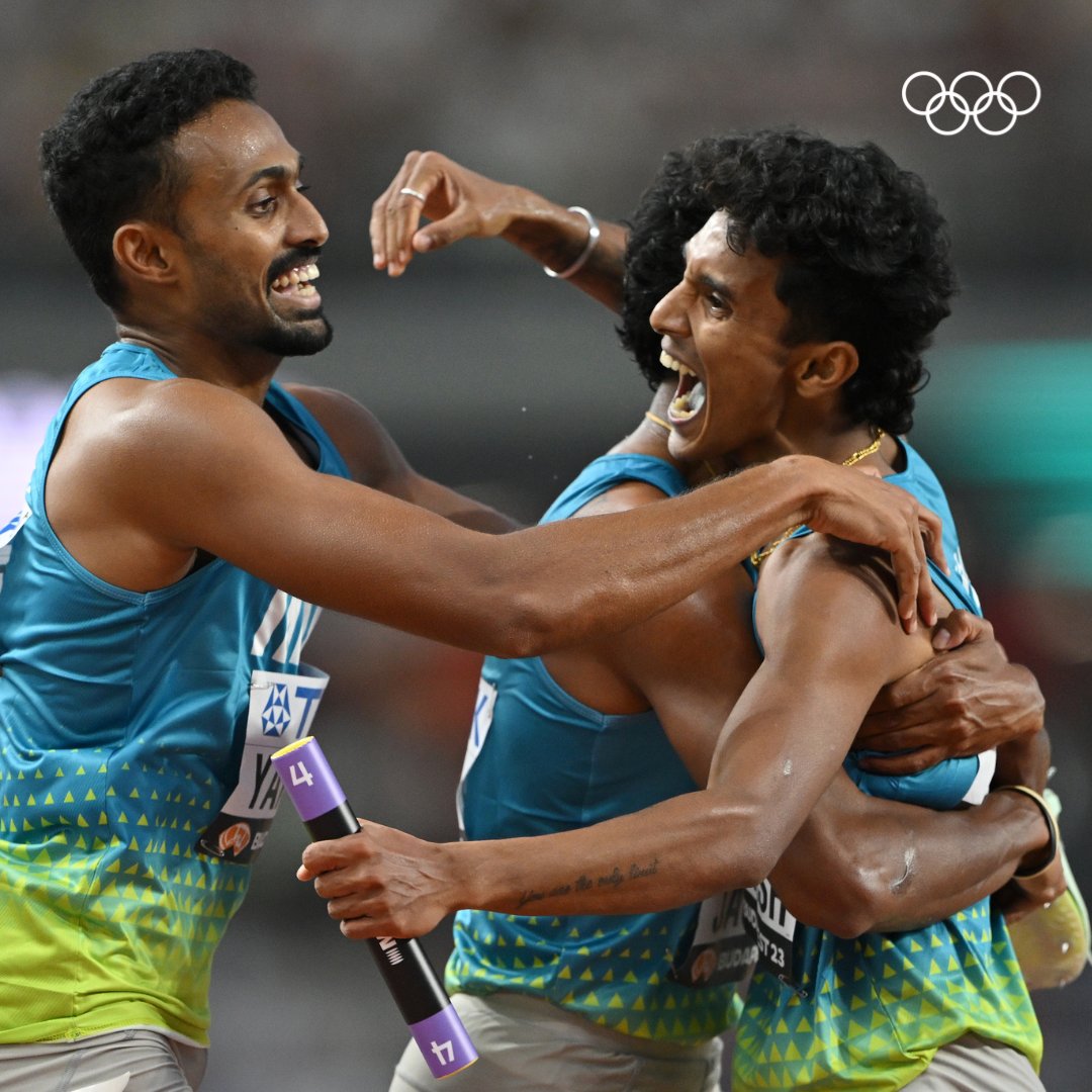 Media_SAI's tweet photo. Day 8⃣ of #WorldAthleticsChampionships2023

New #Record Alert🚨

The 🇮🇳 4X400m Men's Relay Team of Anas, Amoj, Rajesh & Ajmal clocked a new #Asian & National Record by clocking a time of 2:59.05. 

They also marked their entry in the Finals after finishing 2⃣nd in their performance. 

With this, the contingent also stands in par with last year's performance where 6⃣ 🇮🇳 athletes qualified for the finals

Many congratulations to all 🥳💪