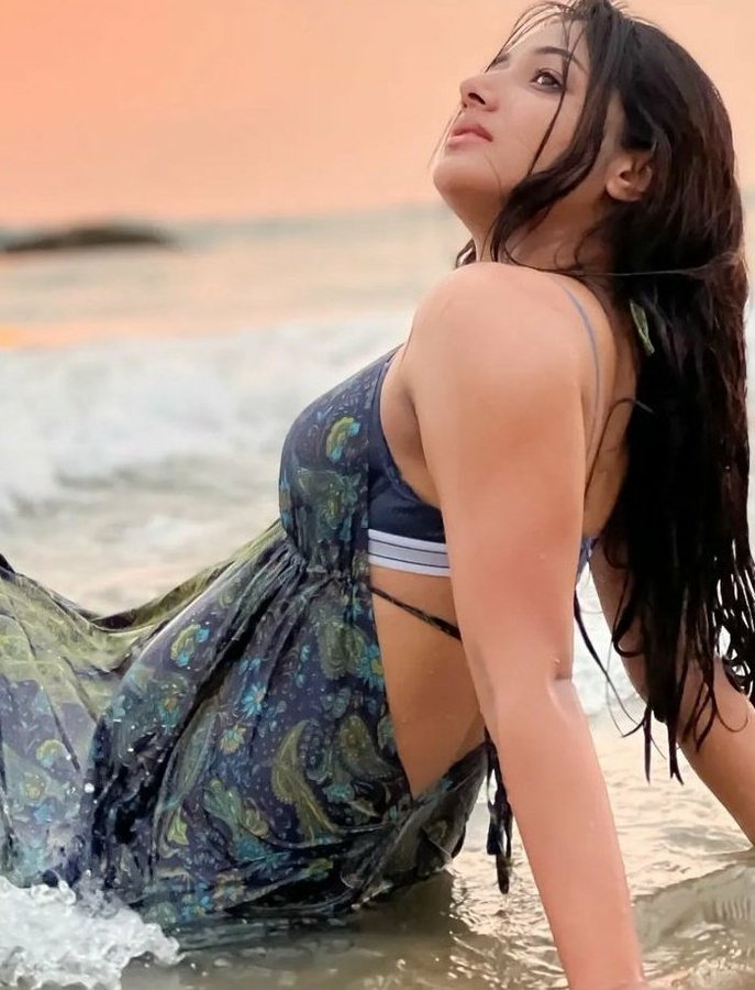 F4g9p1zXsAAwA2c?format=jpg&name=900x900