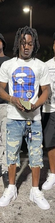 gettchickennn3x's tweet photo. Free My Mfn Twin ! I LOVE YOU 4EVA https://t.co/Pry3STZj7T