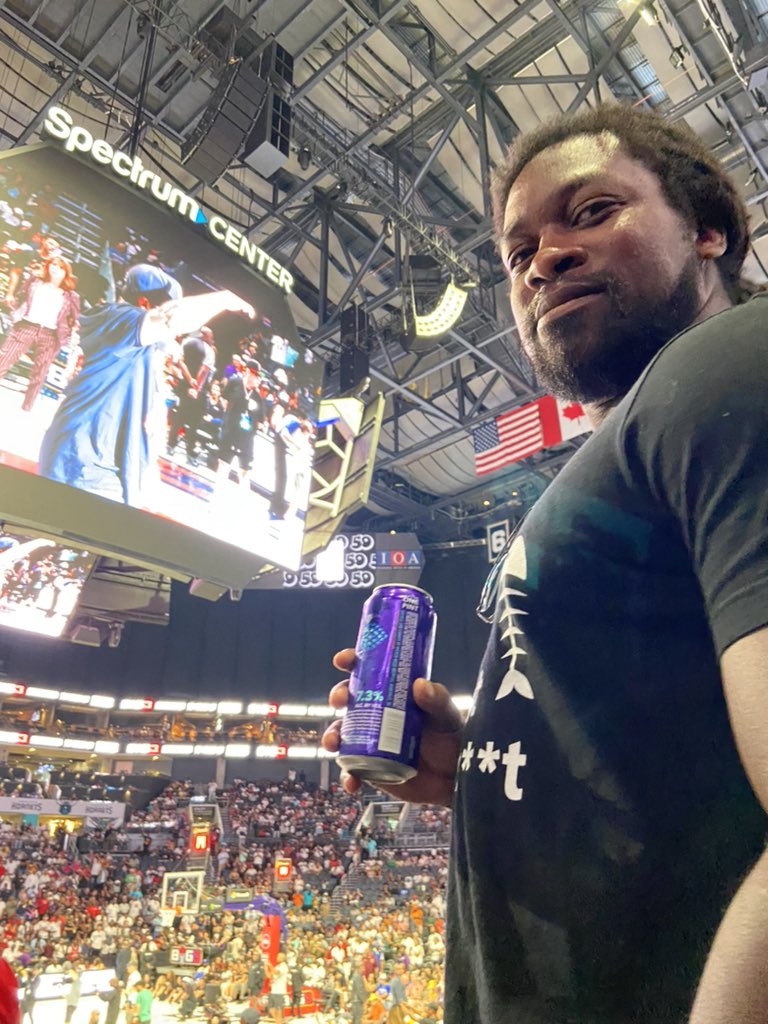 Dr_CWC's tweet photo. Scientists are people! We drink beers at basketball games, check out Lego art, attend Trombone Shorty shows, and go out of the way for some great seafood pasta! #scientists #fun #Summer2023 https://t.co/BFhcSRNcgs