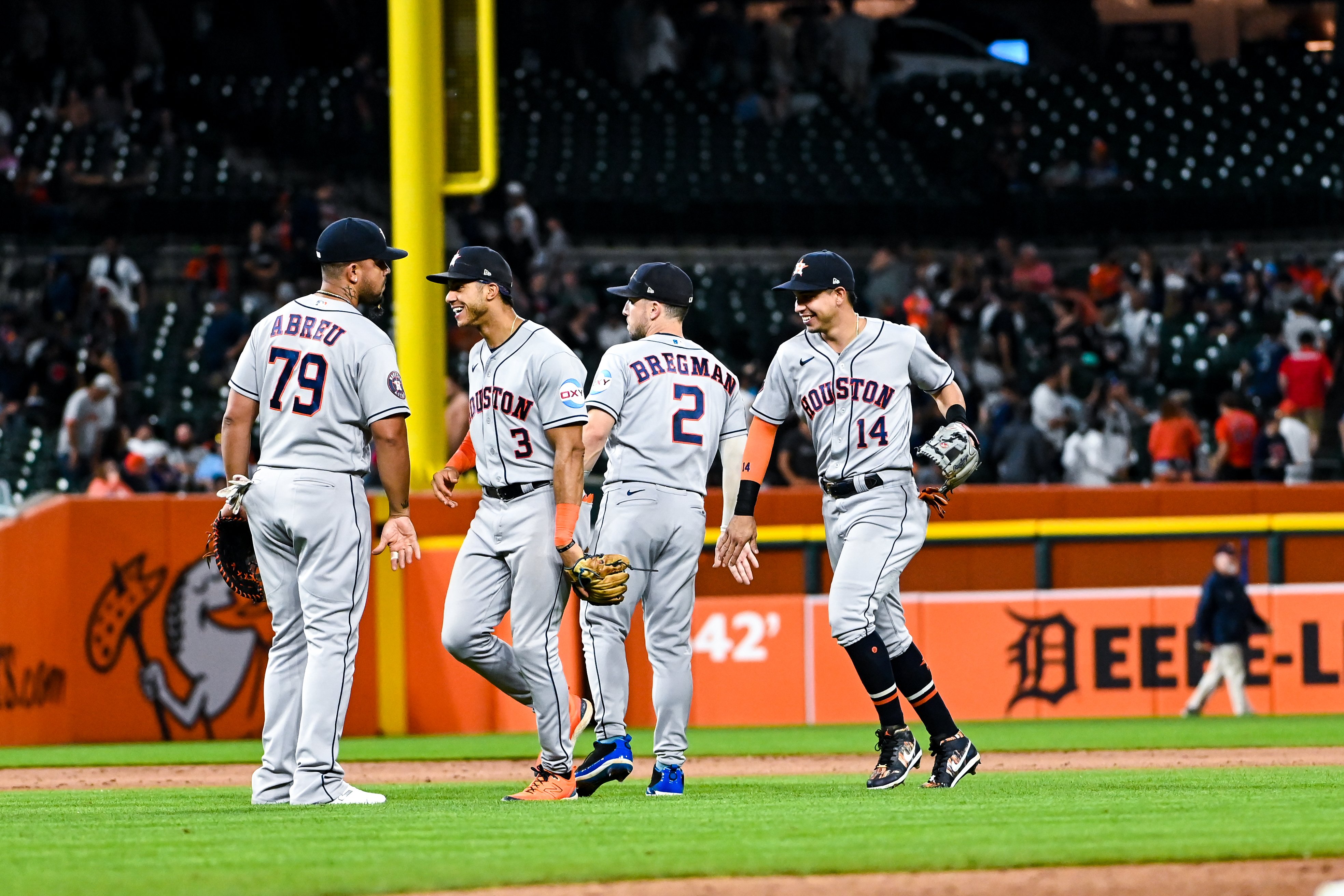 Houston Astros offseason: Astros pitcher Ryne Stanek and his wife Jessica  say 'I do' at post-World Series wedding - ABC13 Houston