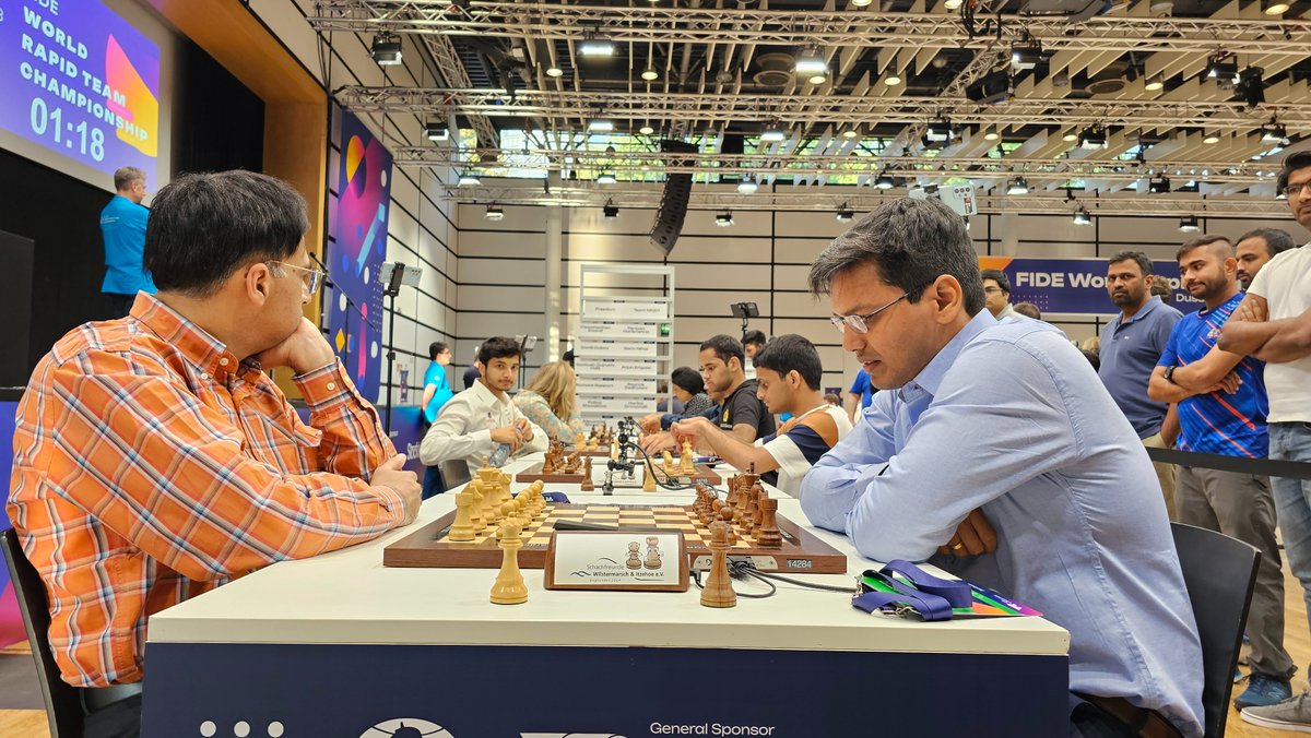 ChessbaseIndia's tweet photo. The man who started the entire Indian chess revolution - @vishy64theking. Even now when he sits at the board, there is such a huge fan following that he commands! People absolutely love to follow his games and that was the case at the @FIDE_chess World Rapid Team Championships 2023 happening in Dusseldorf.