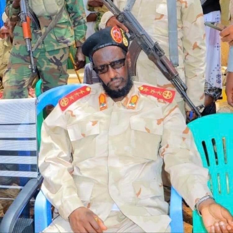 DailyLaaskawi's tweet photo. The traitor Cambaashe has been captured in Xingalool, Sanaag, by its residents after he opted to give himself in to them. #Breaking #SSCState https://t.co/RRUL8jYcAJ