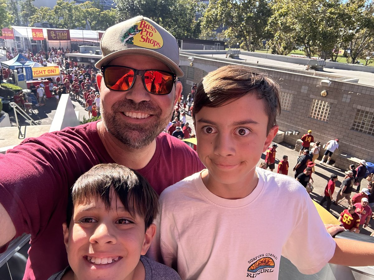 Brian Robson tweet media