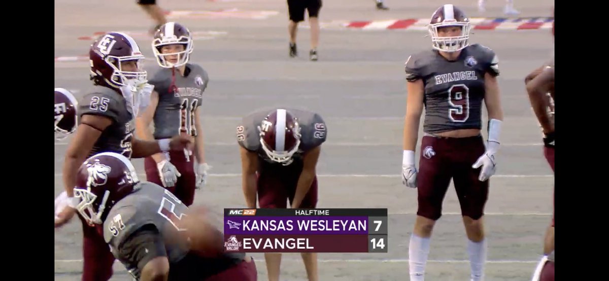 CoachWalker_7's tweet image. T making plays at the next level @TalonStephens2 #ATC #GoGobs @harrisongoblins