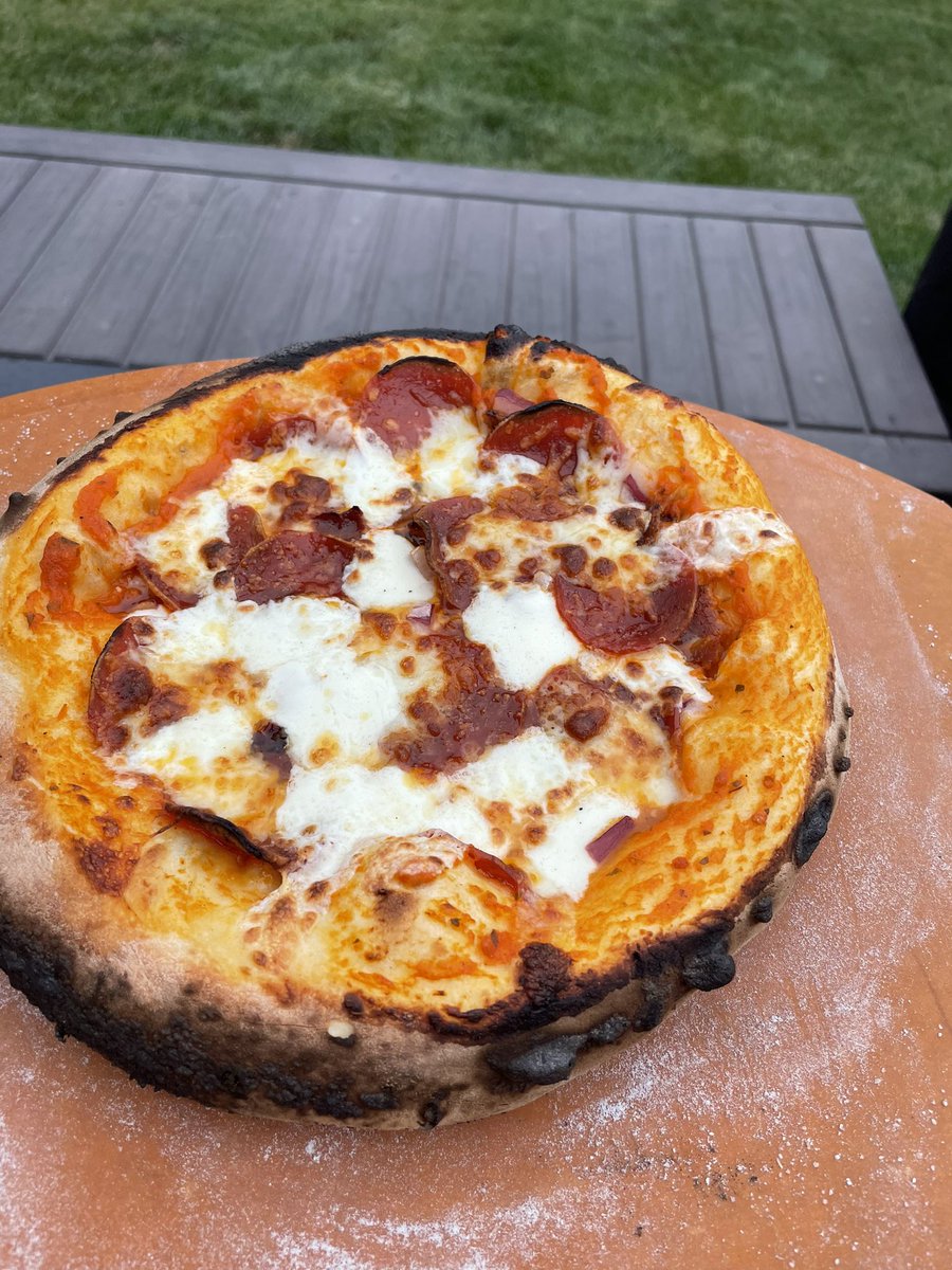 Overall happy with how these turned out, used dough from Sam’s Club for the first two and dough from Aldi for the last one.  Need to dial in how often to rotate the pizzas #pizza #livefirecooking #bbqcentralshow