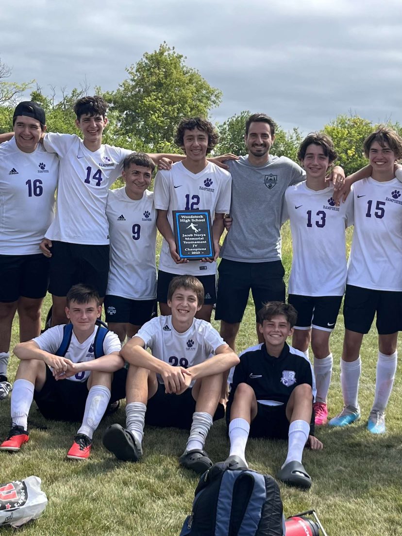 JV1 with 3 big wins this weekend to win their tournament in Woodstock!!
2-1 Win v. Woodstock
4-1 Win v. Lake Forest
2-0 Win v. DC