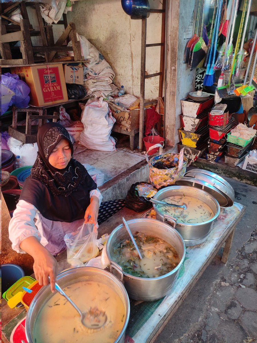 Iwan (@iwan14_) on Twitter photo 