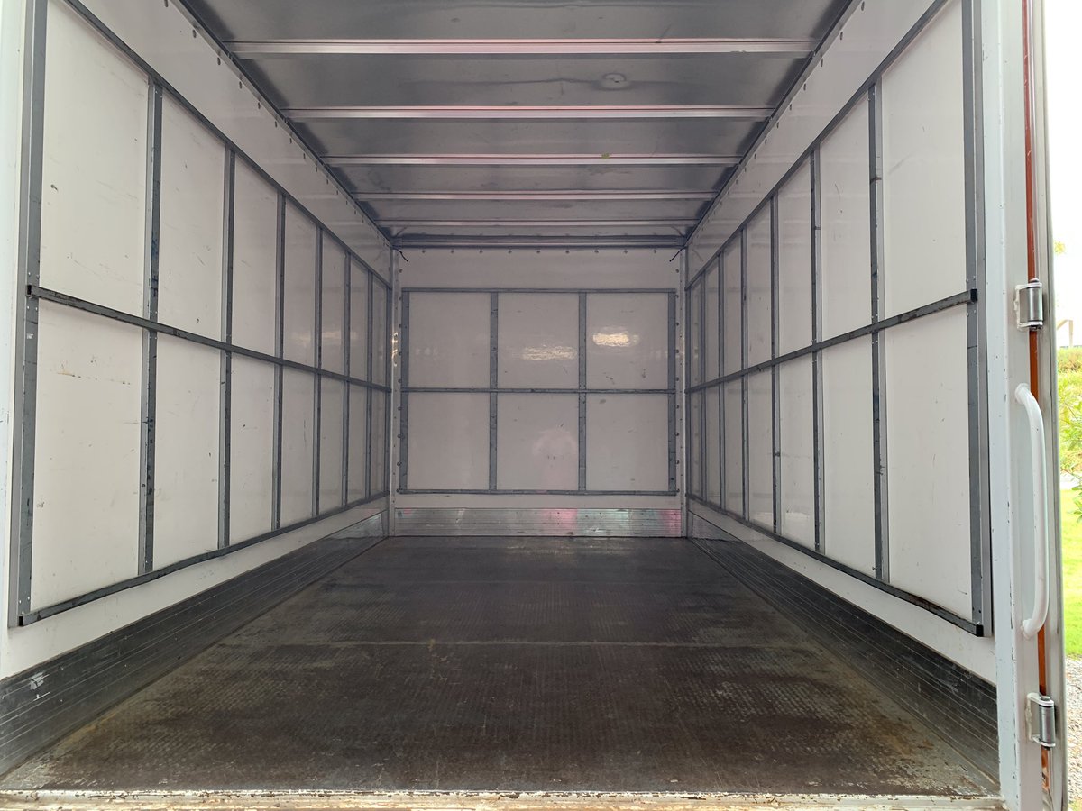 SBattenResearch's tweet photo. And just like that, the #BigDiamond disassembly and move is all done!
#BraggYourPattern #IUCr2023 https://t.co/FCn99I0F2p