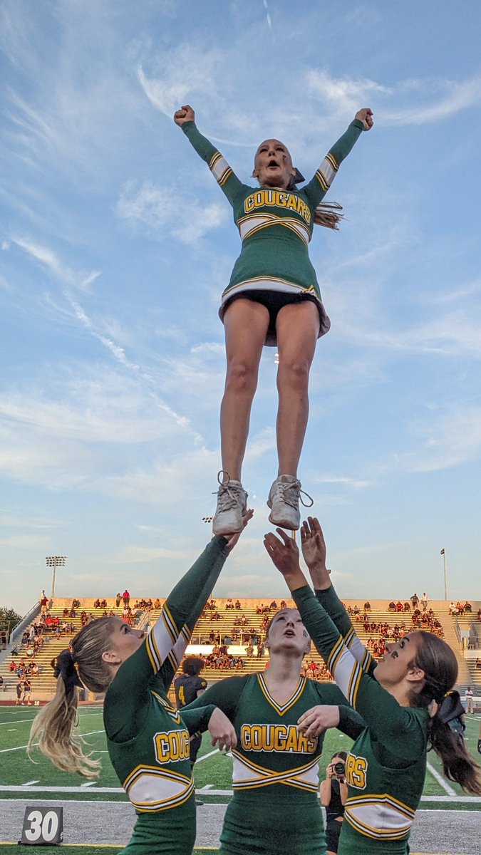 CRKennedyHigh's tweet photo. A great night for football, band, cheer and dance!!  Just awesome to be a Cougar! https://t.co/xsfLIlFGbH