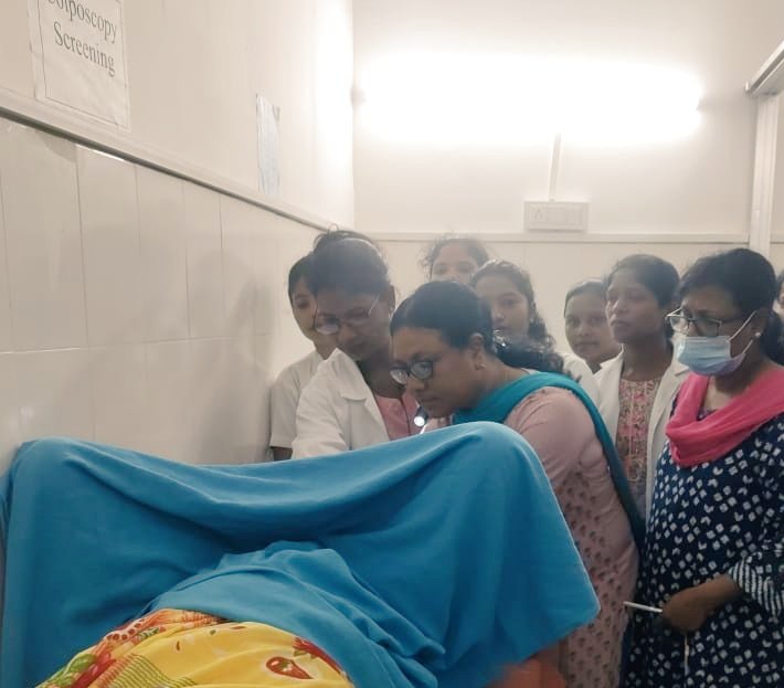 drlrpathak's tweet photo. #CancerCare #NP_NCD #NPCDCS  VIA Training Batch-1 Completed on 24 Aug.'23, in district Khunti, #Jharkhand.
104 females Screened / Suspected cases-03 detected.
Great going ...Team Khunti👍
@vishalchauhan_1 @HLTH_JHARKHAND https://t.co/MpZ09XYKjN