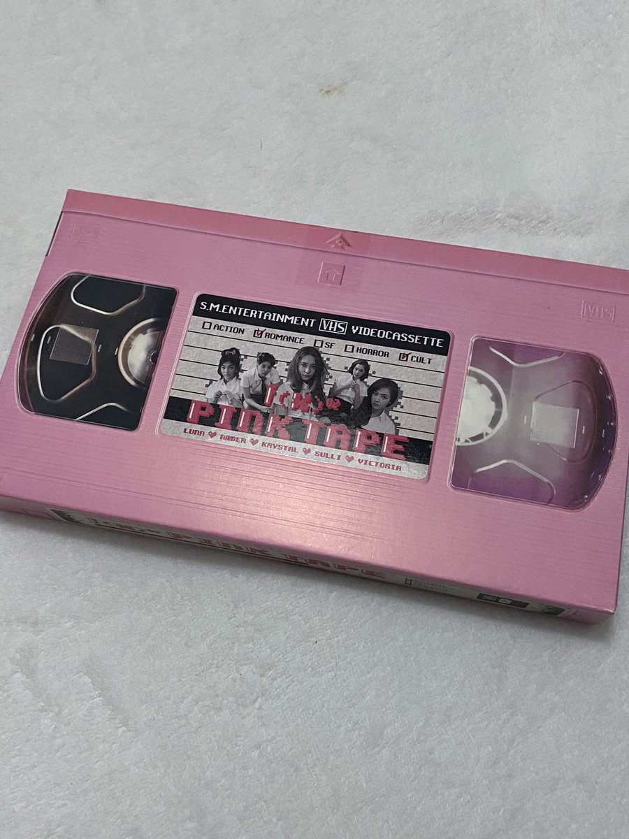 yujiminaah's tweet photo. wts lfb ic ph — ꒰ #kathbentables ✨꒱ 

𓂃𓈒✩ rare pink tape album
 ~ 1,300 php
 ~ onhand and mint
 ~ dop, payo prio
 ~ pampanga
 ~ jnt/flash

t. f(x) krystal amber sulli luna victoria rumpumpumpum electric shock lacata nu abo 4walls red light bible of kpop https://t.co/H3oVvMZCrQ