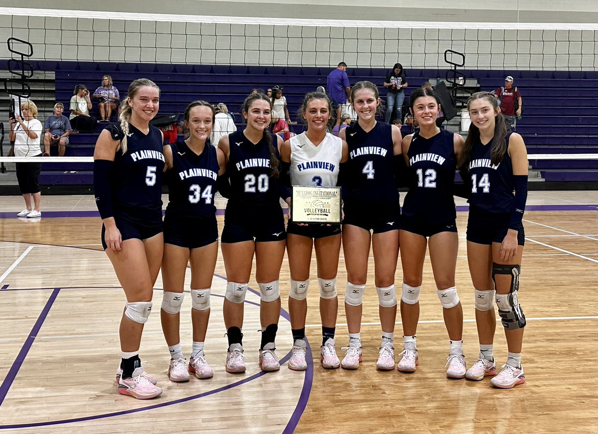 Gold Bracket champs!💙🏐🏆🐻