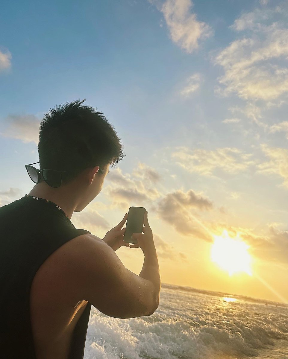 DNWH's tweet photo. Bali !!! 🧡 https://t.co/GBj1aIQTda