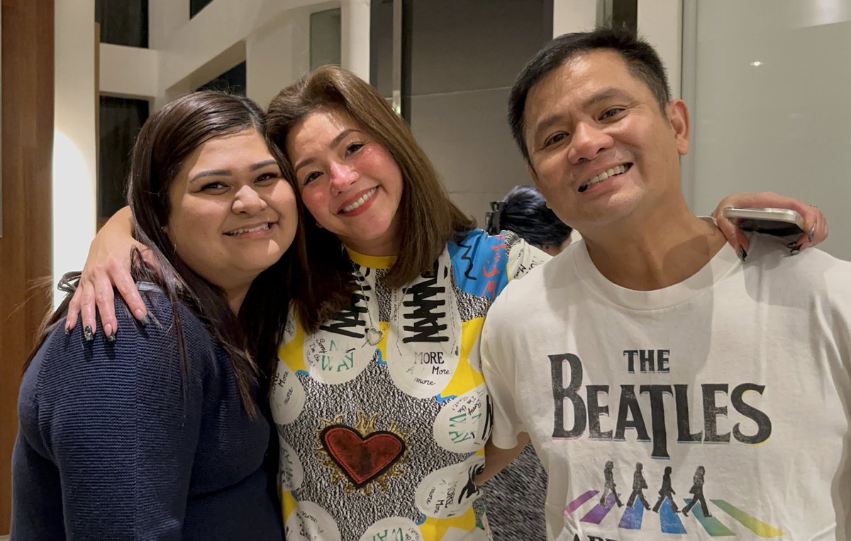 Gelline13's tweet photo. Happy Happy Birthday Kuya @ogiealcasid!
God bless you more po! 

#ASAPblowout
AsiasSongbird Queen REGINE https://t.co/FhPGNLhp5F
