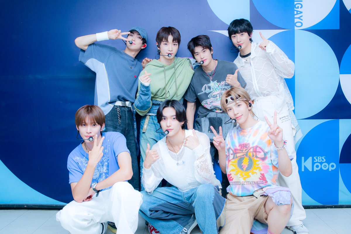 kpop_sbs's tweet image. [👔] 230827 #착장인가

잠시 후 오후 3시 35분!
#인기가요 에서 만나요❤

#인기가요 #라이즈 #Memories @RIIZE_official