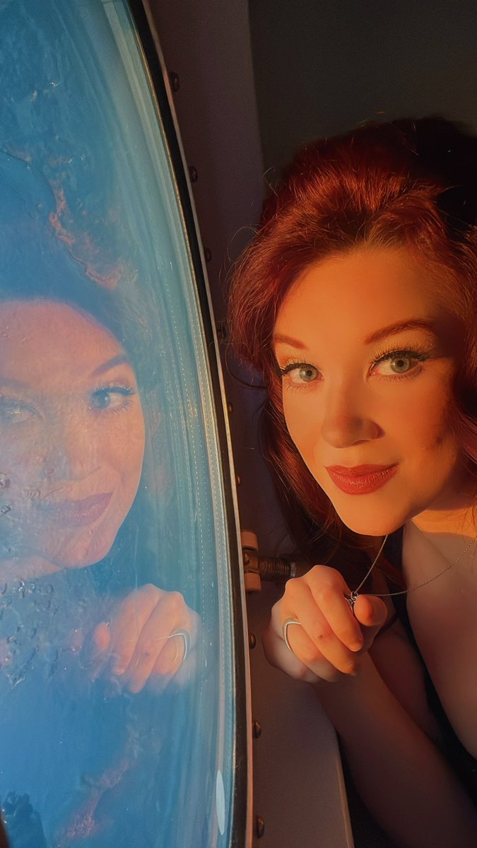 Sunset at sea. 🌞 #PortholePortraits  

Last ship of the Alaska run, then heading out on a tour with <a href="/FoolersLive/">Foolers Live</a> and then off to a super exciting <a href="/CelebrityCruise/">Celebrity Cruises</a> contract in a distant land. 😉