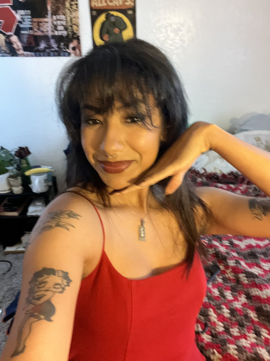 ritzerna's tweet image. smooch 💋