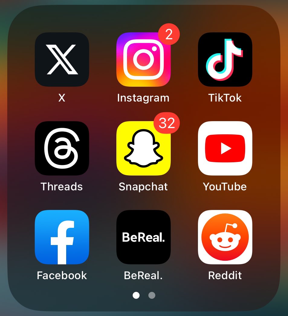 Apple Hub tweet media