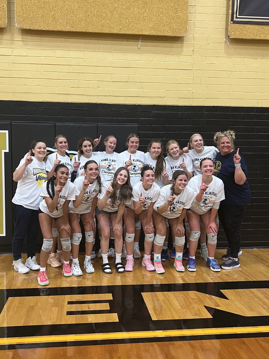 Tournament Champions Baby!!
These ladies went 9-0 and defeated Rocky in the championship of the gold bracket of the Kuna tournament!
So proud!!
#getonboard
#dawgs
#mhsvball2023