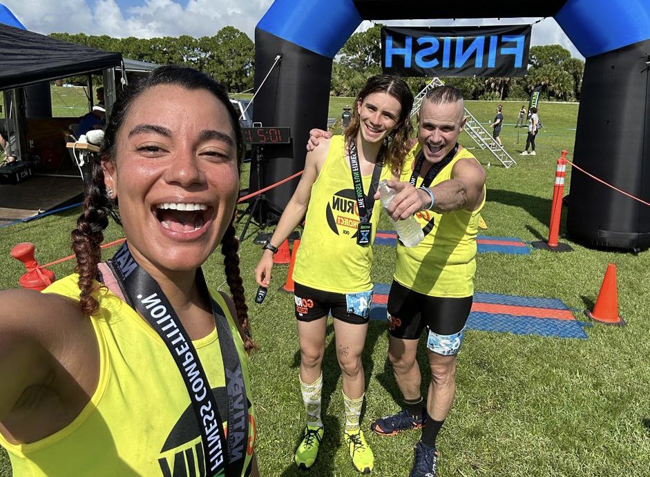fgarciatio's tweet image. Finally earned 100% obstacle completion at Native-X this morning, along with my husband and Danny! Valentina completed her first obstacle course race!

#GoRunProject 🌴 #GRP #NativeX #OCR #ObstacleCourse