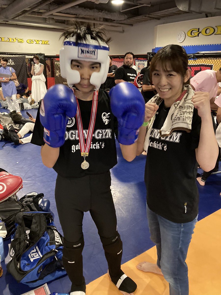 arika154's tweet photo. 福ちゃん、連勝中‼️
KO勝ち&お誕生日おめでとう🎂🎉
#中2
#なぜか和田レフェリーに抱っこされてたw
#OGUNI-GYM
#逃げちゃダメだ
#メッセージ性の強いTシャツ着てきてたw https://t.co/VItMkKd64Z