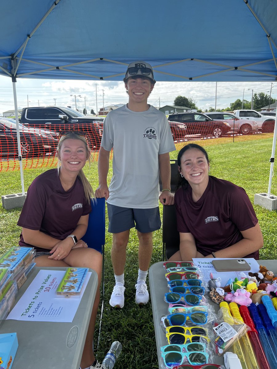 More of CU Golf @ Amazon Family fun fest