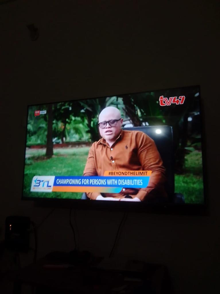 Youths with disabilities are demanding to  be  at the negotiation table not on the menue. The reason we are requesting everyone to sign the <a href="/Sightsavers/">Sightsavers</a> petition 👇
campaigning.sightsavers.org/promise-in-per….
#leavenoonebehind
#SDGs
#Equalworld