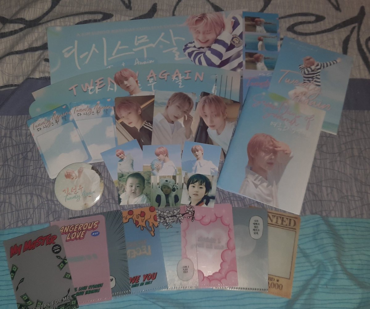 heeling_vantae's tweet photo. #heeling_mails :
A early ni kuya rider kakagising ko lng😆, but tysm ate anne @hssvillage 😘 ang cute and ang ganda nung booklet mo😘 and tysm den sa L holders sinama mo naden pla hehe😘💗tysm kay ate tella hihi see u soonest ate💖 imysm
#TwentyAgain https://t.co/kdmvr9JrQc