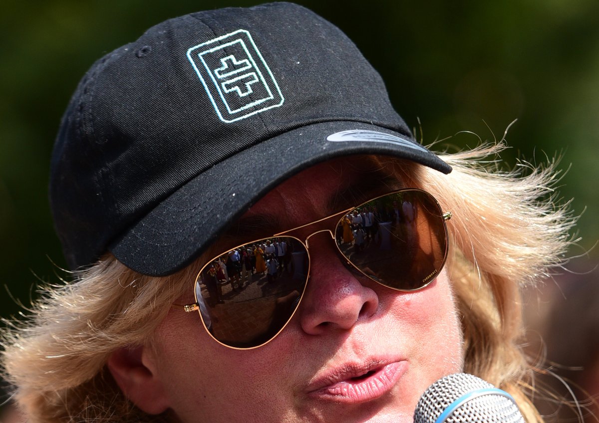 JORDAN BAYNE ᵍᵐ 📽 The Squad (@jordanbayne) on Twitter photo Sup! I will be Farrah Fawcett Texas style onstage dropping #Film3 alpha all weekend long at <a href="/theta_con/">ThetaCon24</a> Nov 2-5🎞️📷. Wen Vino Tinto by the pool with my girl <a href="/w3Andrea/">Andrea 🍓 Berry</a>
<a href="/Film3Squad/">The Squad | Origin of Film3</a> <a href="/Theta_Network/">Theta Network</a> <a href="/s_bingeable/">Stephen Murray | BINGEABLE</a> <a href="/justintwinters/">Justin Trevor Winters</a> <a href="/toonstarhq/">toonstar</a> Sup! I will be Farrah Fawcett Texas style onstage dropping #Film3 alpha all weekend long at <a href="/theta_con/">ThetaCon24</a> Nov 2-5🎞️📷. Wen Vino Tinto by the pool with my girl <a href="/w3Andrea/">Andrea 🍓 Berry</a>
<a href="/Film3Squad/">The Squad | Origin of Film3</a> <a href="/Theta_Network/">Theta Network</a> <a href="/s_bingeable/">Stephen Murray | BINGEABLE</a> <a href="/justintwinters/">Justin Trevor Winters</a> <a href="/toonstarhq/">toonstar</a>