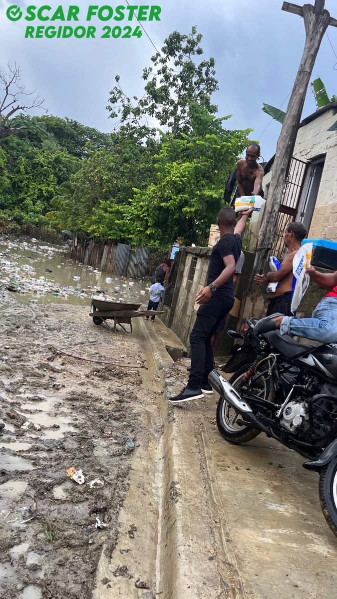 oscarfoster22's tweet photo. Construyendo un camino hacia la recuperación 

📍Barrio somito, guaricano. SDN. 

#OscarfosterRegidor #EvolucionemosJuntos 
#cercademigente #FuerzaDelPueblo https://t.co/YmAne2sXlW