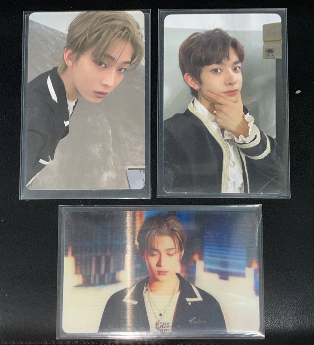 lelecartz's tweet photo. wts lfb enhypen ph | HELP RT 

Sunoo Heeseung Set - ₱300
Border: Carnival Down Ver., Border: Day One Dusk Ver.

-valenzuela city
- ggx, jnt
- gcash

# niki sunghoon sunoo jay jake heeseung jungwon enhypen ph https://t.co/bwraLxUQV5