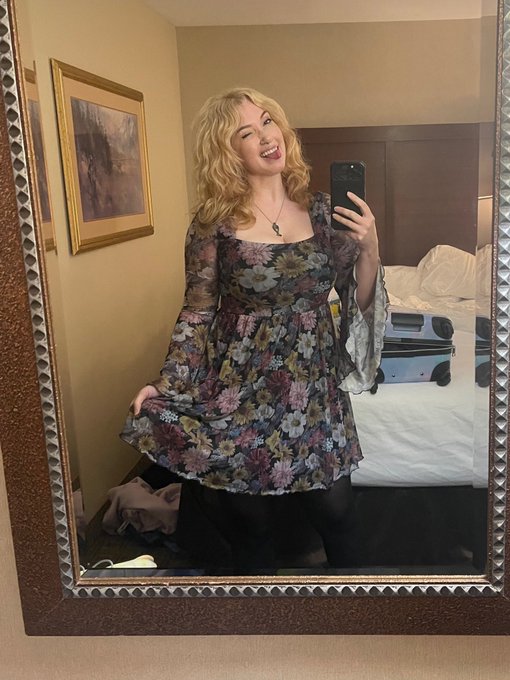 undressjess